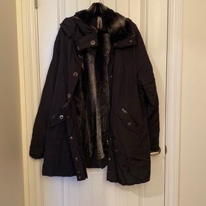 Black jacket with faux fur